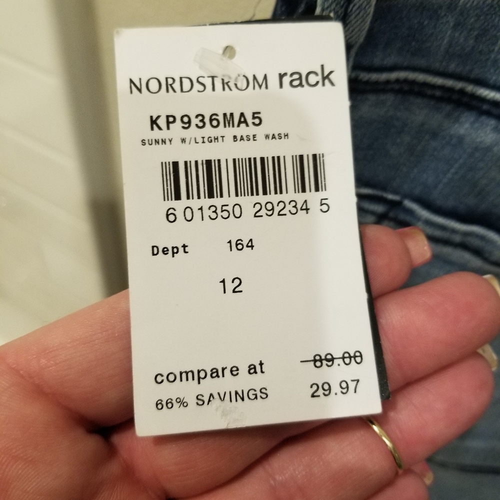 Jeans - Picture 3 of 4
